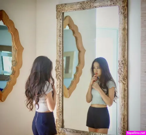 Stephanie Soo OnlyFans Thumbnail #FyBBicecNq