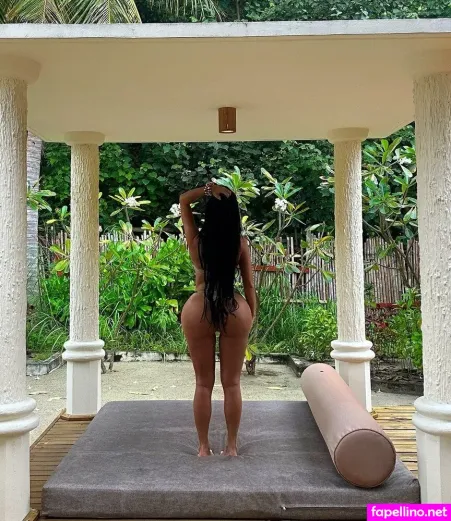 Stephanie Symonds OnlyFans Thumbnail #tF1s9HJK47
