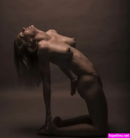 Stephanie Worth OnlyFans Thumbnail #XqPKOjXfEy