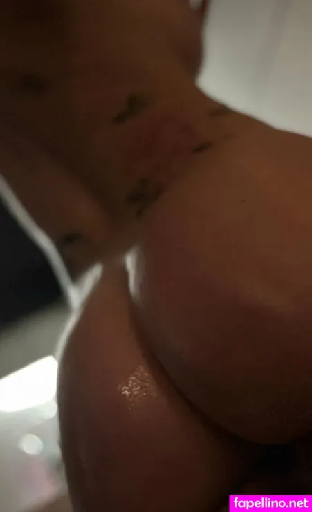 Stephaniekisses 2 OnlyFans Thumbnail #Mc3JLEMrJu