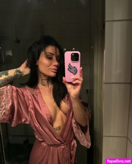 Stephaniekisses 2 OnlyFans Thumbnail #WbtMxLiZ1i