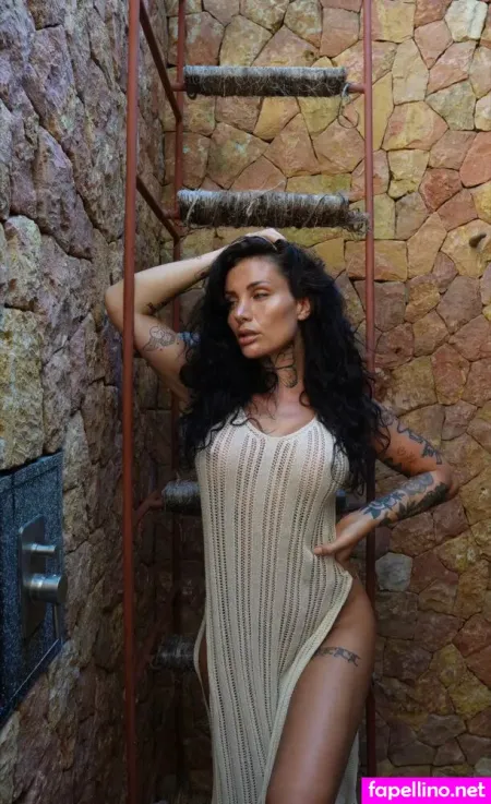 Stephaniekisses 2 OnlyFans Thumbnail #vDNUtbSVW1