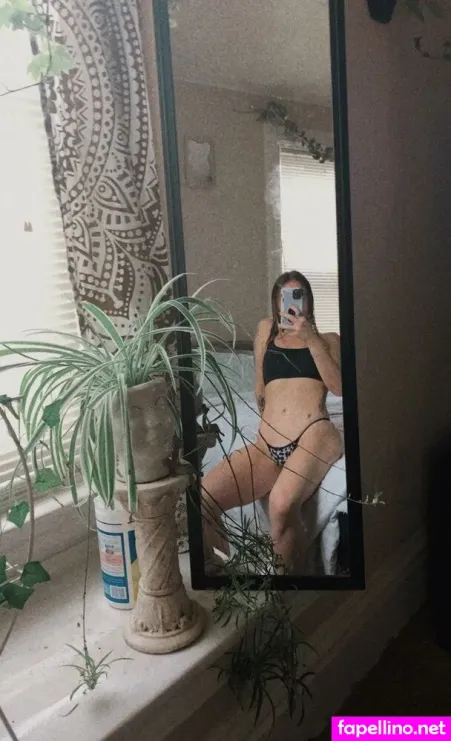 Stephaniesilver OnlyFans Thumbnail #CS7lcnFFc8