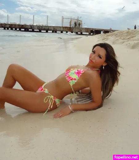 Stephaniessanchezz Stephanie Sanchez OnlyFans Thumbnail #CvcQGwOANC