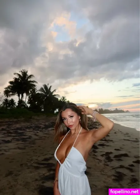 Stephaniessanchezz Stephanie Sanchez OnlyFans Thumbnail #GqgcMAxWbH