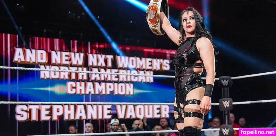 Stephanievaquer Main Profile Photo