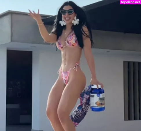 Stephany Gonzalez OnlyFans Thumbnail #j8TvC6iTvX