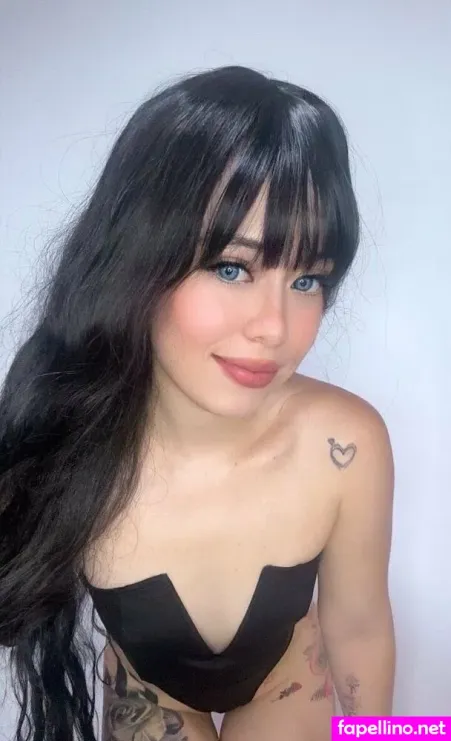 Stephiee18 OnlyFans Thumbnail #G6mAwMXV63