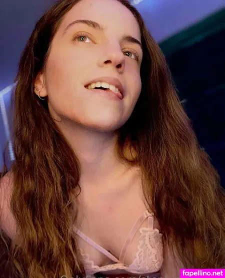 Stephieunivers OnlyFans Thumbnail #1BmcGkR6rg