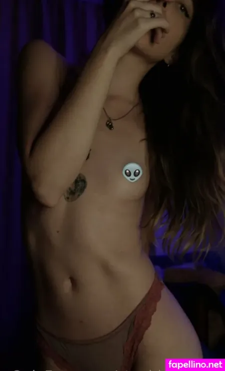 Stephieunivers OnlyFans Thumbnail #SAU50uZoUi