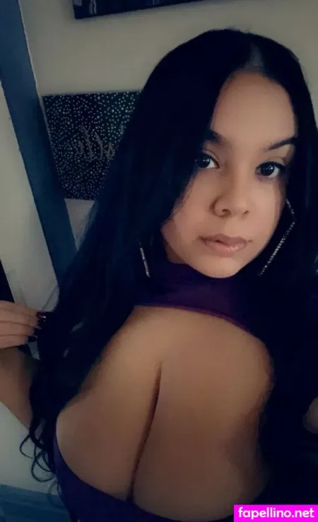 Stephlova OnlyFans Thumbnail #AgwYU0ooF1