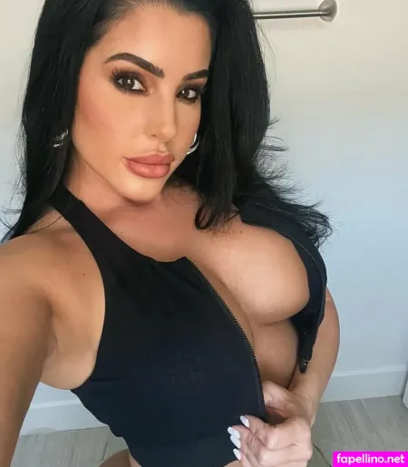 Stephsamusic OnlyFans Thumbnail #CRFwGEWbXO
