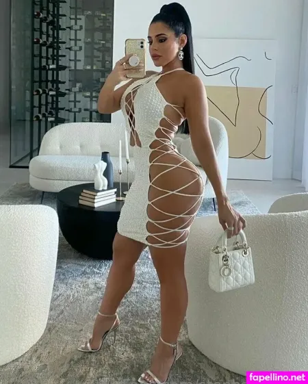 Stephsamusic OnlyFans Thumbnail #Hz1M6B4305