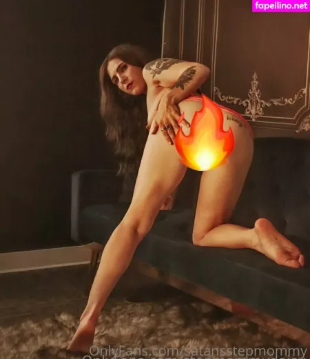 Stepmommydaisy OnlyFans Thumbnail #2L81159fQa