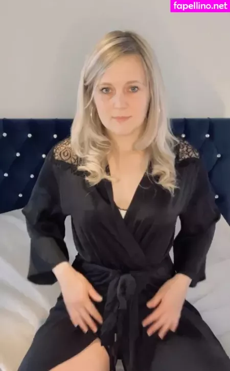 Stepmommyfantasy 1 OnlyFans Thumbnail #0CGZPIhPHp