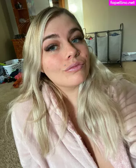 Stepsiblings OnlyFans Thumbnail #Y9zI1zjqMd