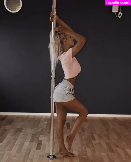 Stepsisjojo OnlyFans Thumbnail #cNslC8yH6y