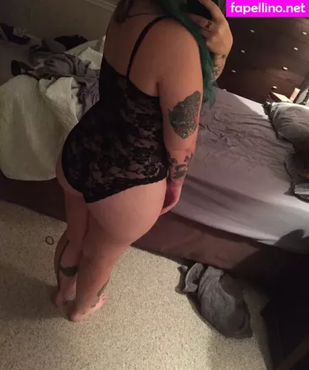 Stepstool Sarah OnlyFans Thumbnail #4j1NtMSXZf