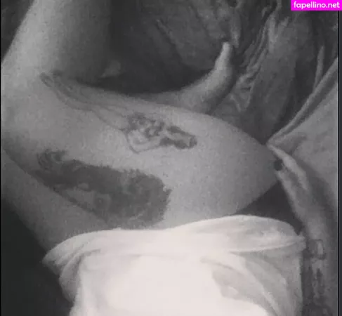 Stepstool Sarah OnlyFans Thumbnail #BPp8P0H2LR