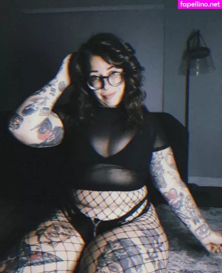 Stepstool Sarah OnlyFans Thumbnail #KXaYhNwRsN