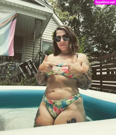 Stepstool Sarah OnlyFans Thumbnail #MjeLjSPnPk