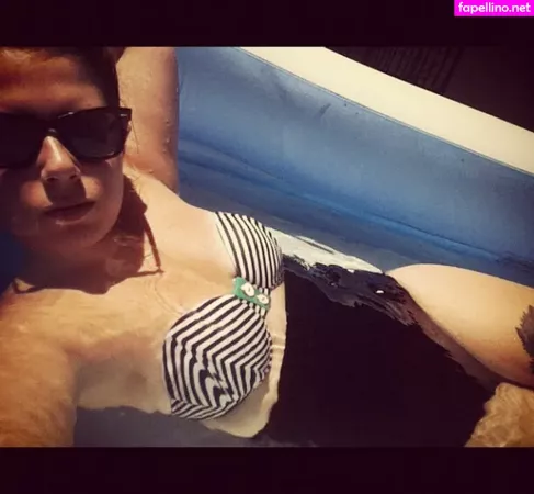 Stepstool Sarah OnlyFans Thumbnail #PlmACEbOVW