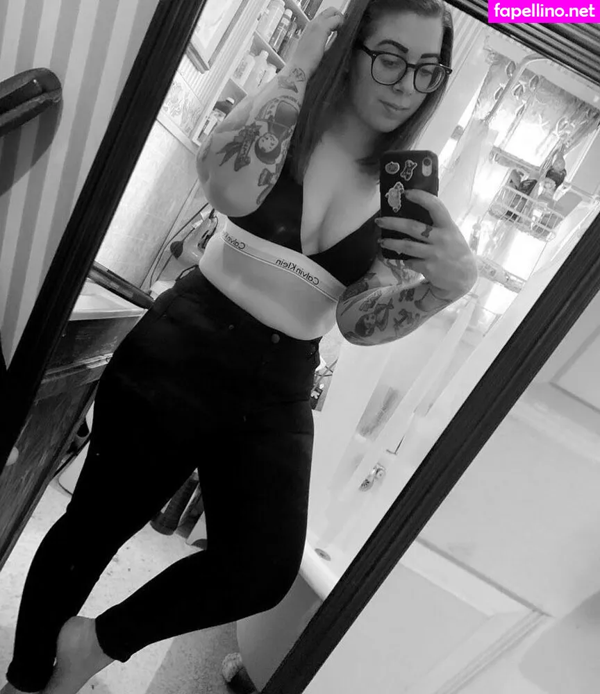 stepstoolsarahx Nude Leaked OnlyFans Photo #So5XzdnF8o