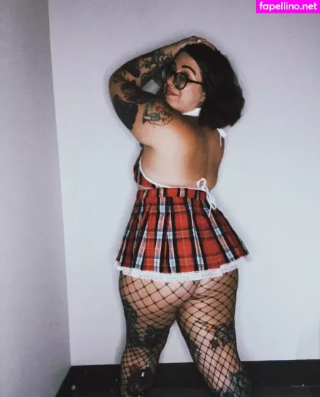 Stepstool Sarah OnlyFans Thumbnail #YYbHUbvqcU