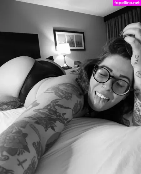 Stepstool Sarah OnlyFans Thumbnail #fCbzpU8r1I