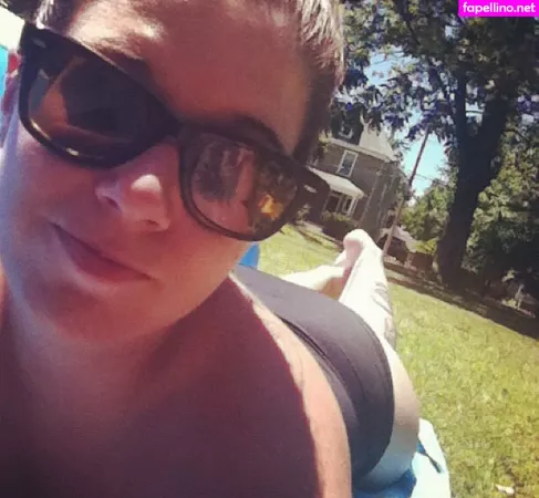 Stepstool Sarah OnlyFans Thumbnail #lOHfskirmt