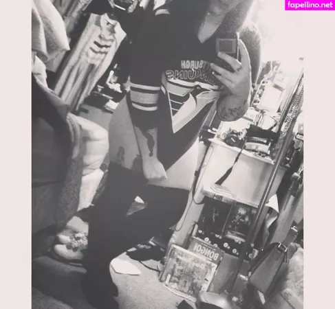 Stepstool Sarah OnlyFans Thumbnail #seA8Jpi4vQ