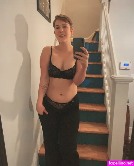 Stevieewren OnlyFans Thumbnail #1KUfycQqOp