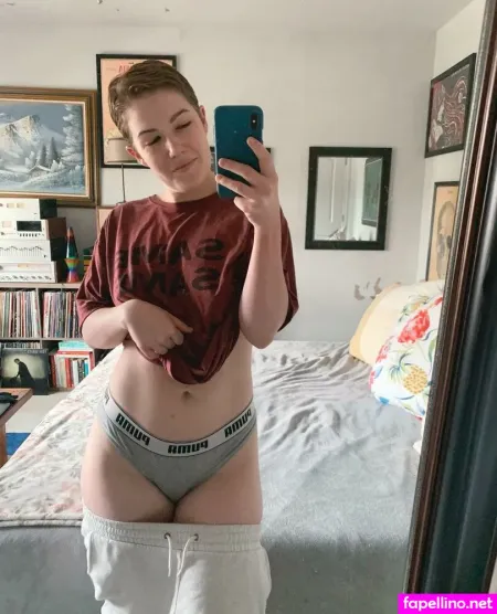 Stevieewren OnlyFans Thumbnail #LkmzhG8DTo