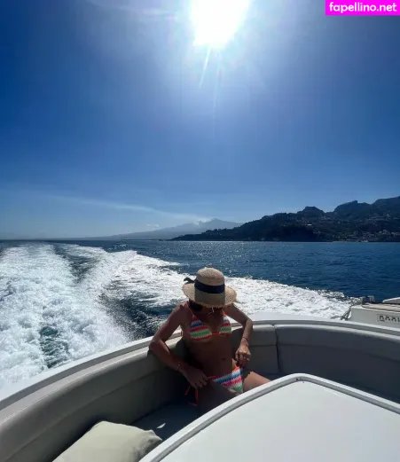 Sthefany Brito OnlyFans Thumbnail #XTdCQUFz6v