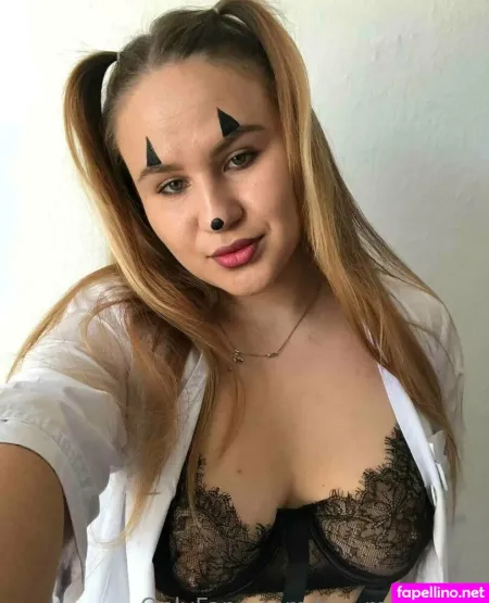 Sticky Donut OnlyFans Thumbnail #W2IeDBpl8b