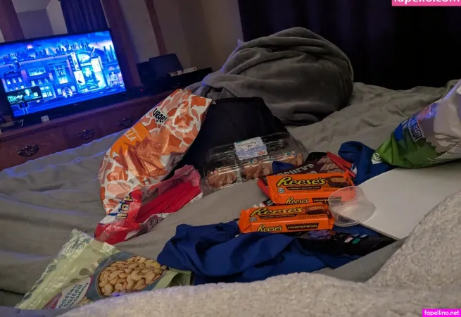 Stillplayful123 Main Profile Photo