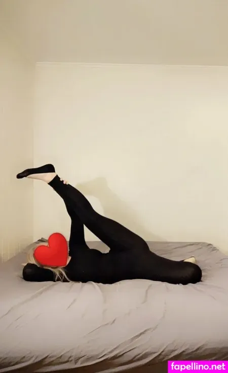 Stineh OnlyFans Thumbnail #blNjWummTj