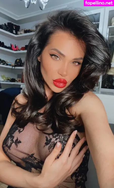 Stoicaclaudia OnlyFans Thumbnail #YbjN0oEAIn