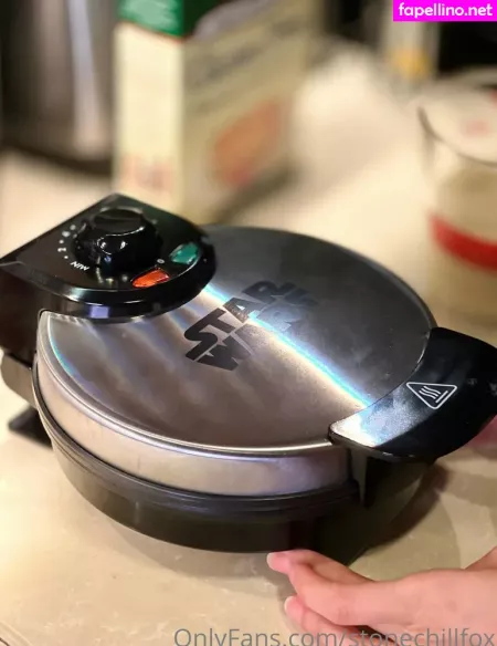 Stonechillfox OnlyFans Thumbnail #Jme1a9lzWB