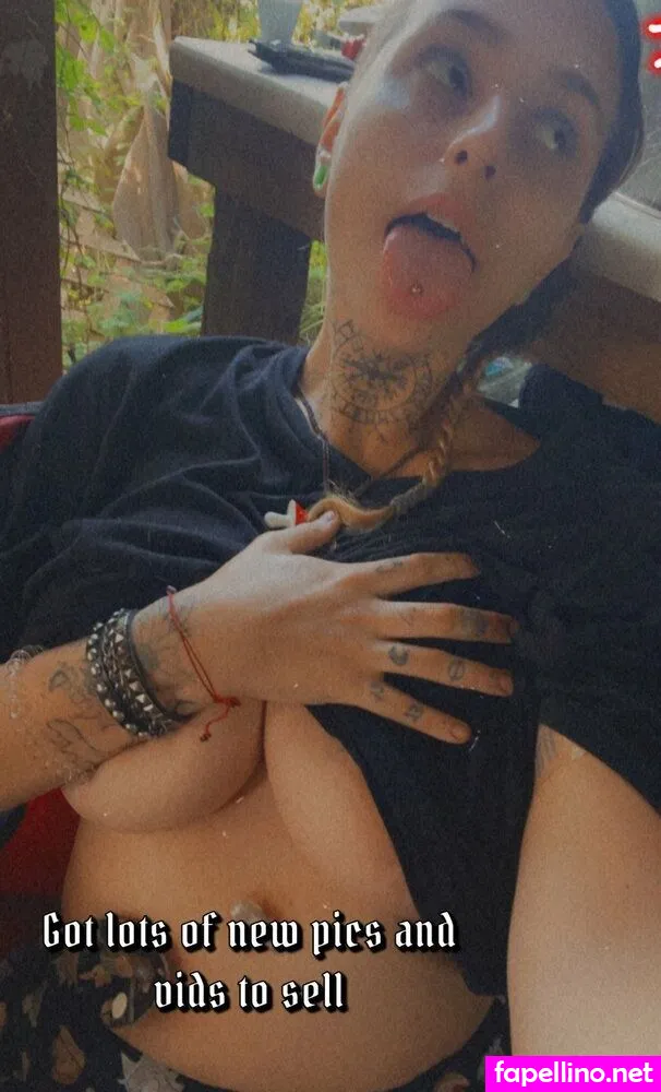 Stoned_on_Sage, stoned_and_saged, stoner.sage Nude Leaked OnlyFans Photo #5uP5BiuBea