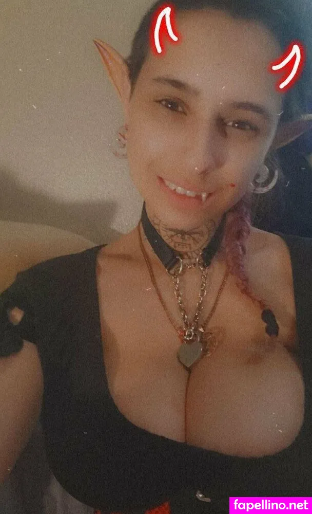 Stoned_on_Sage, stoned_and_saged, stoner.sage Nude Leaked OnlyFans Photo #VAxUG3VWcN