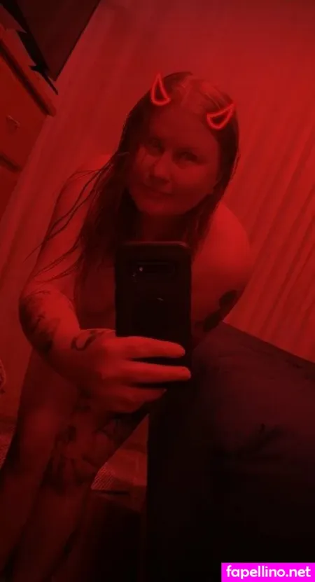 Stonedginger88 OnlyFans Thumbnail #4CKTMj6mRR