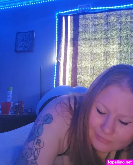 Stonedginger88 OnlyFans Thumbnail #f9hkjdj6gU