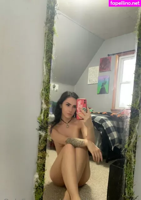 Stonedinagraveyard OnlyFans Thumbnail #4MnuzyQBGb