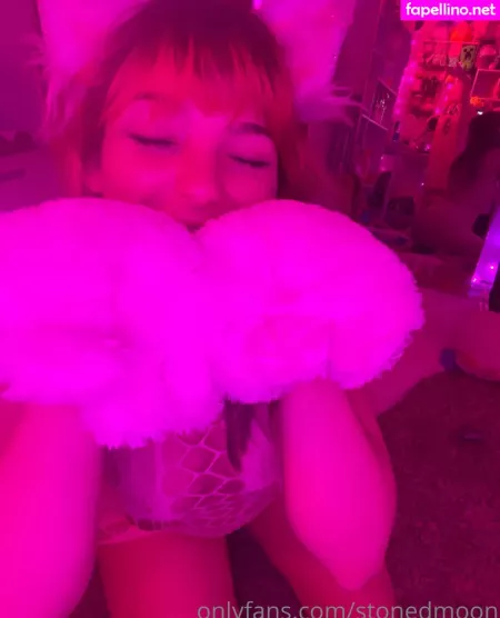 Stonedmoon OnlyFans Thumbnail #mpf4zqZ3Iz