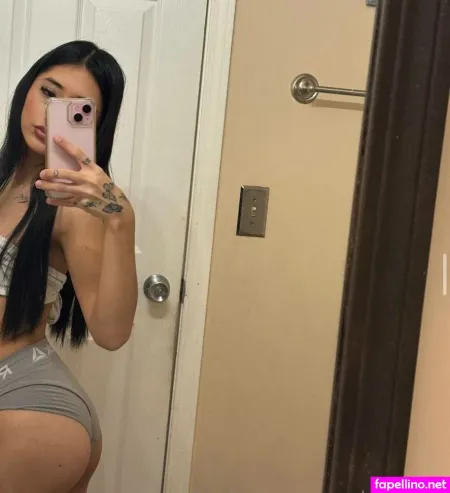 Stonedshawty69 OnlyFans Thumbnail #v7PkzVkzos