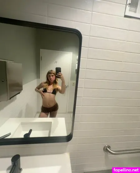 Stonedxcatxfree OnlyFans Thumbnail #yZcShd8HeO