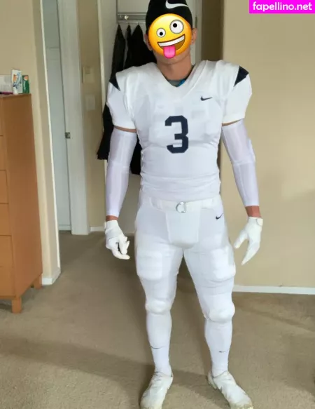 Stonenbone420 OnlyFans Thumbnail #DTCkCrY1jE