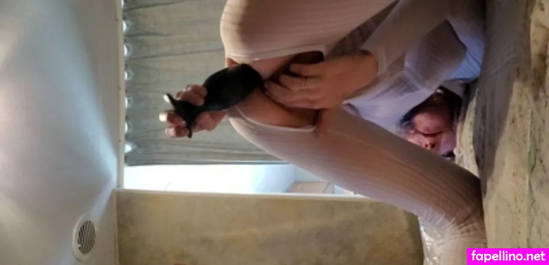 away, stonerbananababe Nude Leaked OnlyFans Photo #lcJDH9JhI9