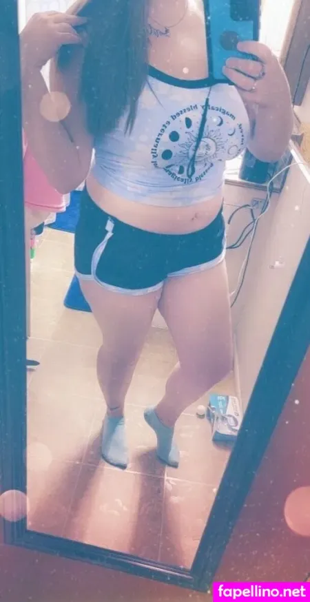 Stonerbitch93 OnlyFans Thumbnail #P7CcY76mtP